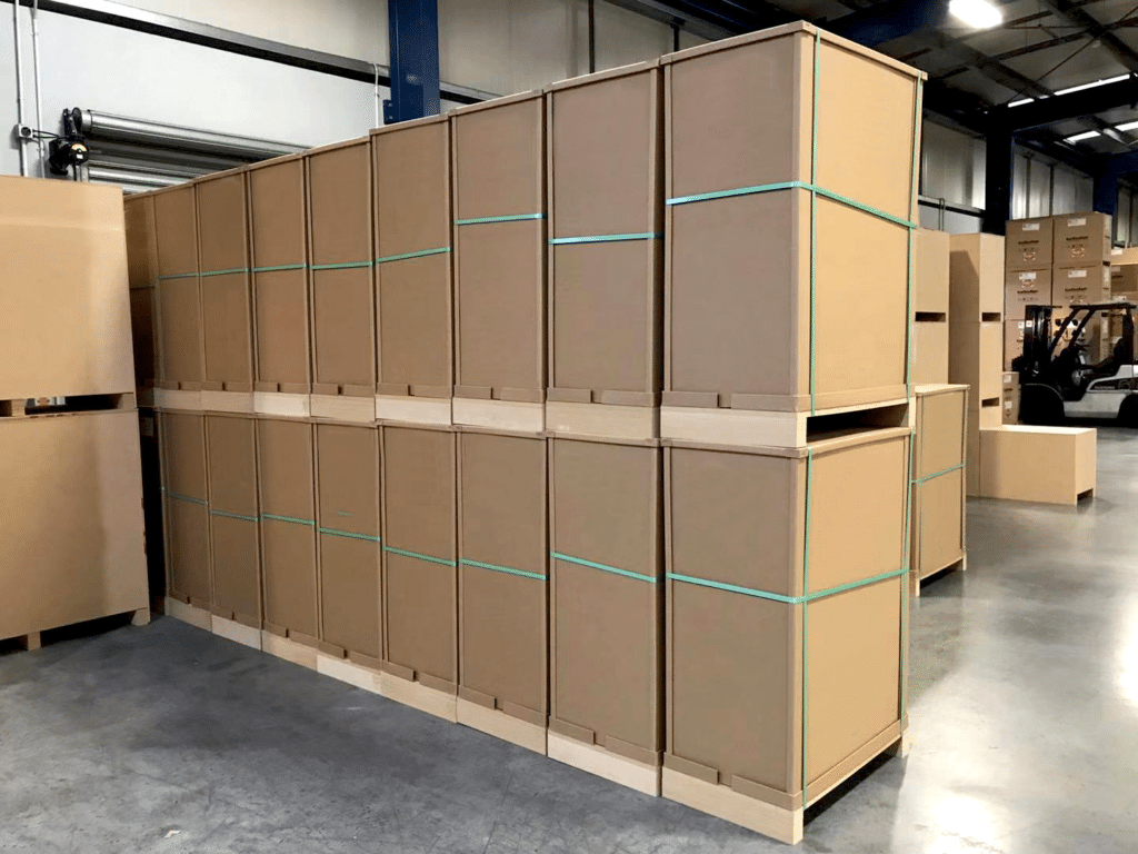 Eltete cardboard box for export and domestic shipments